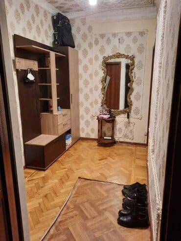 9 ci mikrorayon satilan evler: Bakı, 2 otaqlı, Köhnə tikili, 55 kv. m — 6