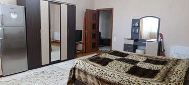 ehmedlide ev: Ev yerlewir ehmedli metrosu, xetai rayonunda. 11/11 e. Lift 10- cu — 7