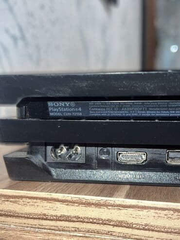 a way out: PS4 pro ideal veziyetde,usdunde 1 original pult,4k teze hdmi,qida — 2