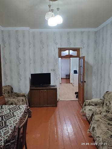 Mingəçevir şəhərinin mərkəzində, Heydər parkının ətrafı Qaz idarəsinin
