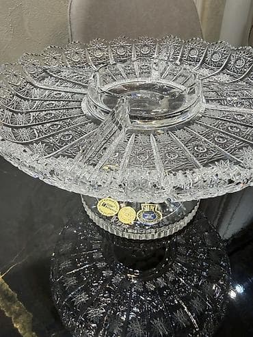 jeleli tortlar: Kəsilmiş kristal çərəzlik üçün ayaqlı boşqab - Material: əl işi — 2