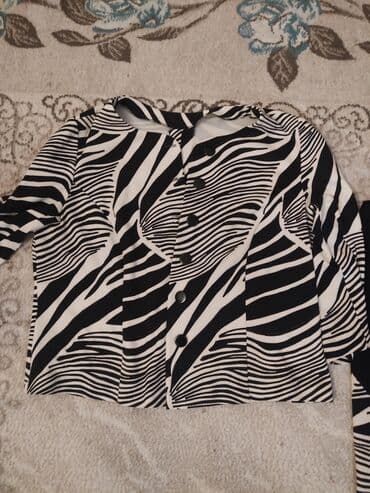 дождевик купить в баку: Pencey yupka dest geyim. 15m.
unvan sumqayit — 1