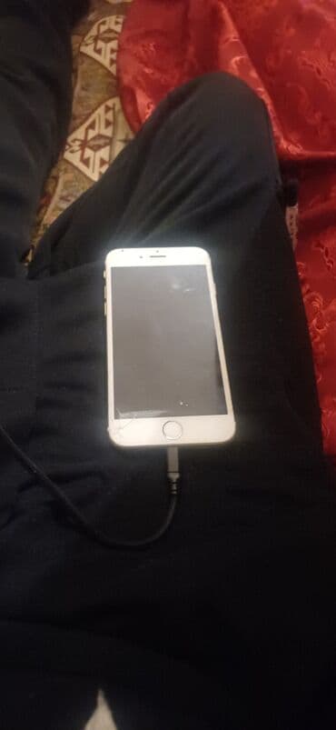 телефон fly cirrus 1: IPhone 6s, 64 ГБ, Золотой, Гарантия, Кредит, Битый — 2