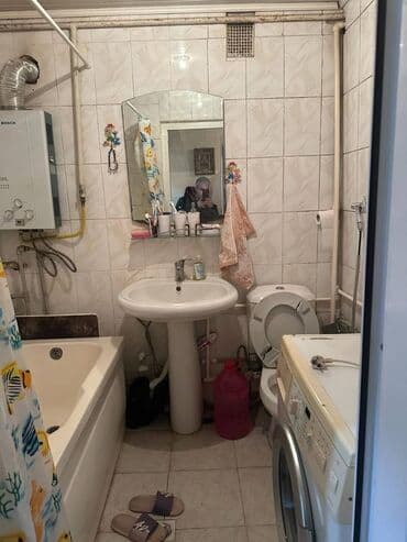 naxcıvan kirayə ev: Nərimanov metrosunnan əyaq ilə 4 dəqə məsafədə 5 mərtəbəli binanın 5 — 4