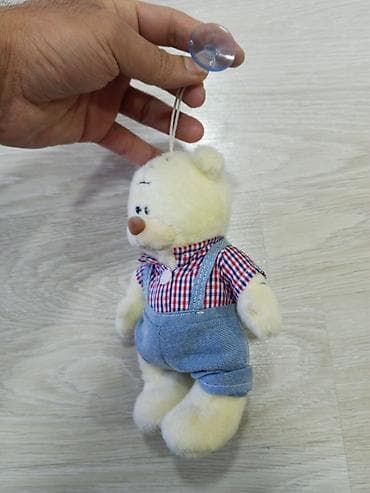 Asıl ayricəlikli asılqanlı yumşaq oyuncağ ayı - Material: yumşaq