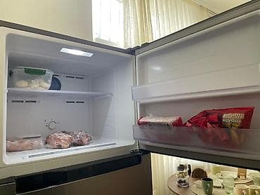 çanta: 2 qapılı Samsung Soyuducu Satılır, rəng - Gümüşü, Təkərli — 2