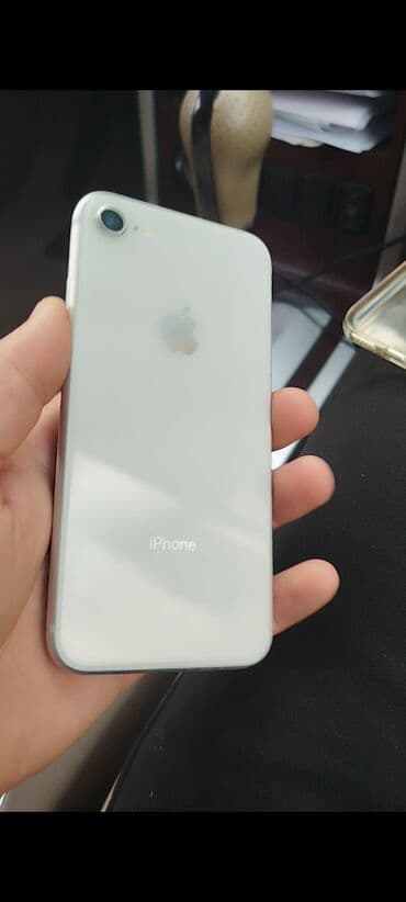 сотовый телефон fly ezzy 9: IPhone 8, Ağ, Barmaq izi — 3