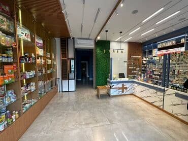 şirvan elit ticarət mərkəzi: Xətai metrosuna yaxin yerləşən aptek təmirli ayi 2500azn kirayə — 6