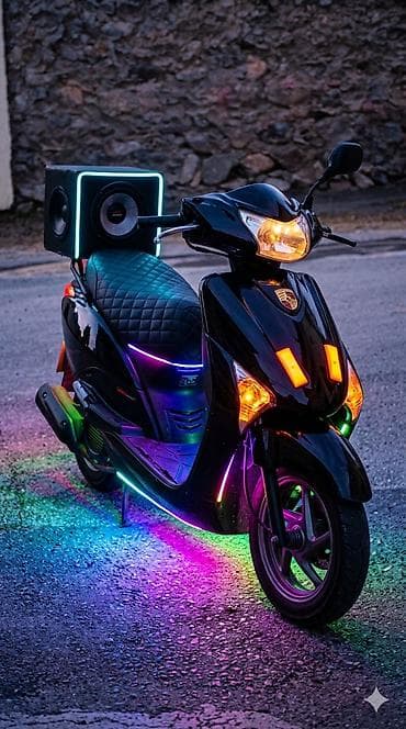 moped baqaji: Kuba - Gy6, 150 sm3, 2023 il, 12000 km — 3