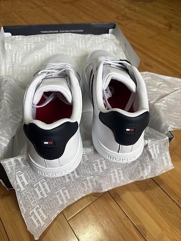 ugg bakü: 🇺🇸 Tommy Hilfiger original krasovka — yeni, ABŞ-dan gətirilib Satılır — 6