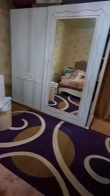 1 комнатная квартира студия: Satılır: həyət evi və geniş torpaq sahəsi 5 otaqlı 8 sot ərazi - — 10