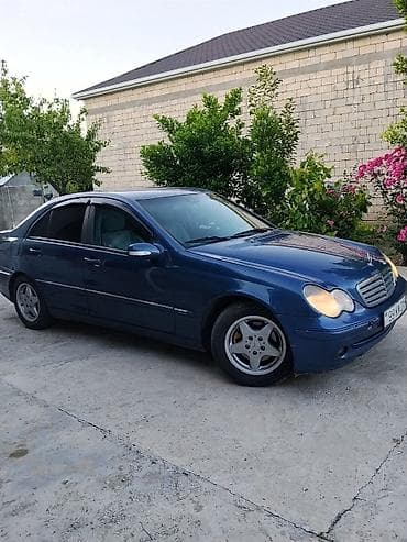 turbo az 014: Mercedes-Benz C-Class: 2.2 l | 2001 il Sedan — 7
