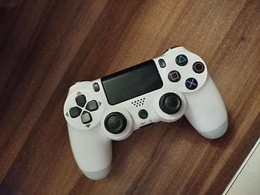 oyun kompyuteri: Oyun konsulu hem playstationa hem de komputere gedir.az — 2