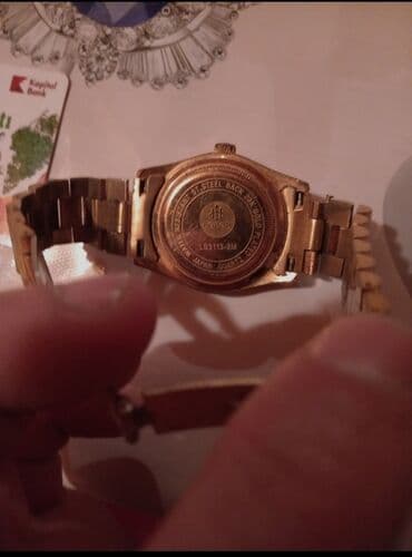 туфли новая не разу не одевала: Б/у, Наручные часы, цвет - Золотой — 2