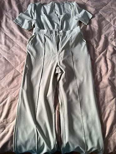 qadın geyimi: Açıq açıq-yaşıl rəngli qadın kombinezonu - Model: qısa qollu üst — 1