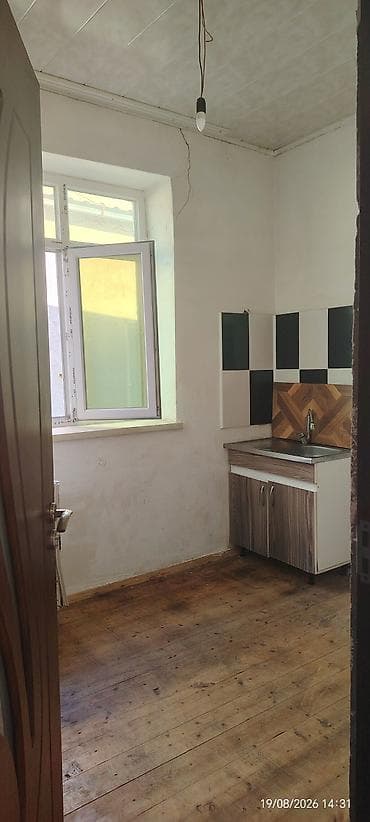 ev al: Hovsan kanecni kiraye verlir Həyət evi daş üzlü fasadla tikilib və — 10