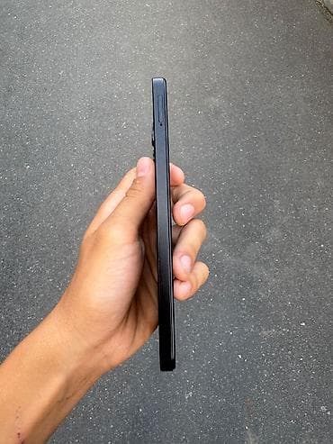 ikinci el radiatorlar: Redmi 12, 128 GB, rəng - Qara, Barmaq izi — 4