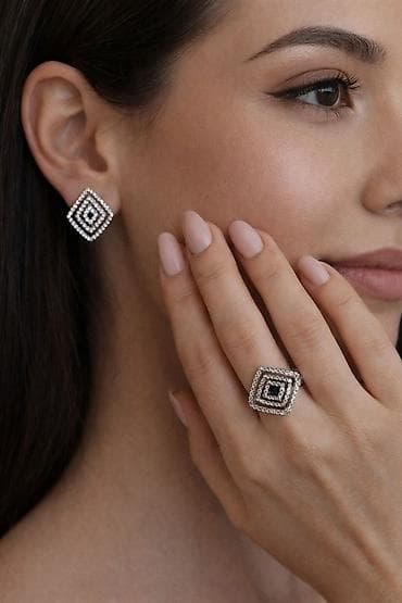 Yeni gümüş komplekt,925 prob, qaşlar sirkon