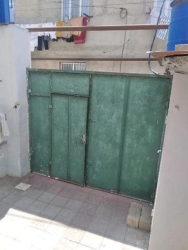 dam: En- 3m Hündürlük- 2.50m Listin qalınlığı- 3ml Qapı içəri açılır — 1