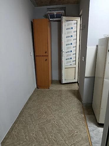 berde ev: Birbaşa sahibindən ayrı qiriş-cixişi küçədən olan,uzun müddətli — 8