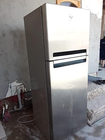 Soyuducu Satılır Qiyməti Fikti Ciddi Şəxslər Narahat Etsin Whatsapp — 2