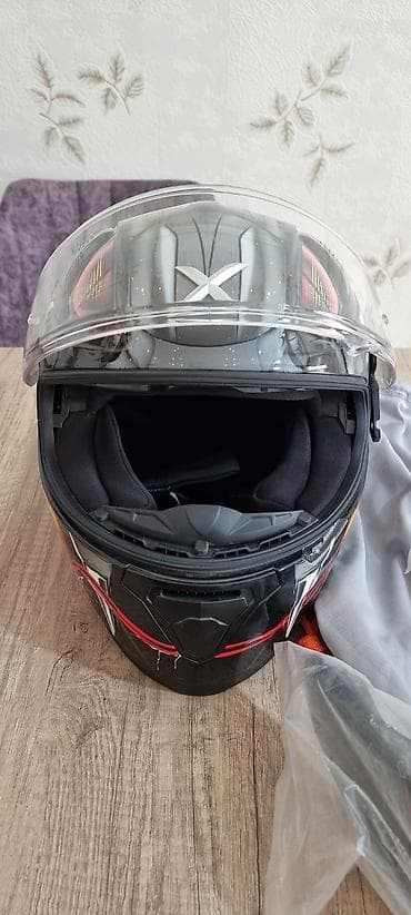 Motonəqliyyat: 180 azn almisdim cemi 4,5 defe istifade etmjsem XOR Helmets integral — 6