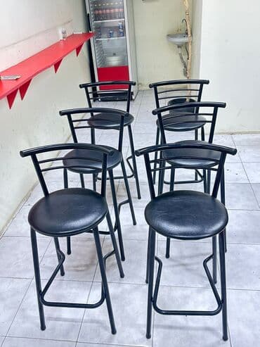 5 eded stul Tezedir. 1 eded 40 azn satilir Alinib 55 azn (1) ededi