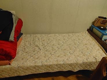 Çarpayılar: Təknəfərlik çarpayı, Bazasız, Matras ilə, Siyirməsiz — 1