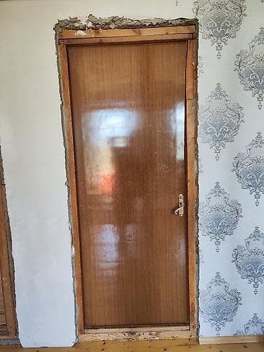 gencede qapi: Ehtiyaci olan şəxslər təmənnasiz gəlib apara bilər.Taxta məbəlli otaq — 2