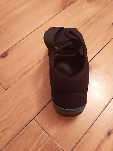 Ortozlar: 1 ayaginda problemi olan yaxud emeliyyatdan sonra ayaga agirliq — 2