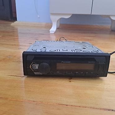 Автоэлектроника: Pioneer DEH-1320B avtomobil maqnitofonu Xüsusiyyətlər: - 1-DIN korpus — 3