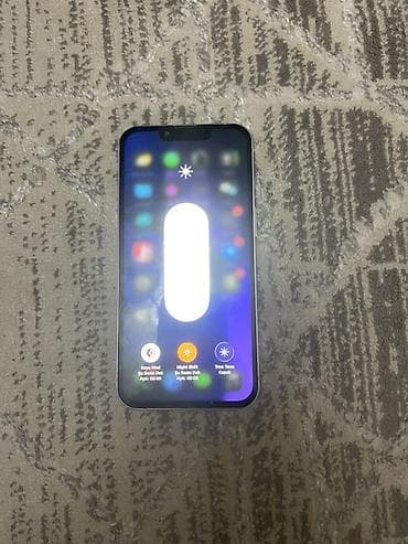 ayfon es: IPhone 13, Ağ, Qırıq — 3