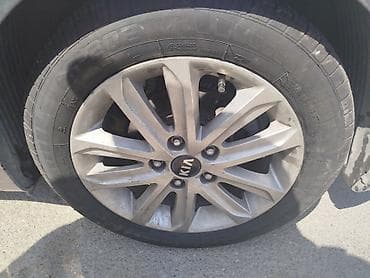 Disklər: Salam 16 liqdi barter ederem kia cerato 15 lik sekilde olan diskle — 1