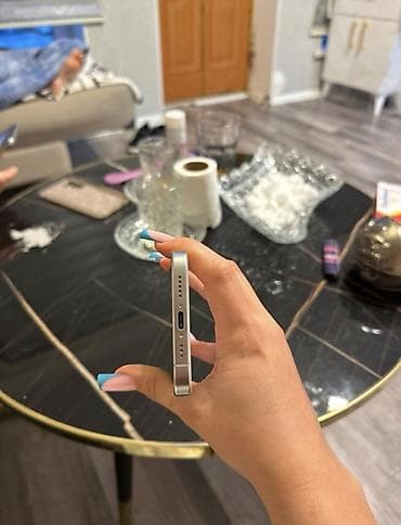 optimal electronics kondisioner: IPhone 16 Pro, 128 GB, Gümüşü, Zəmanət, Face ID, Sənədlərlə — 3
