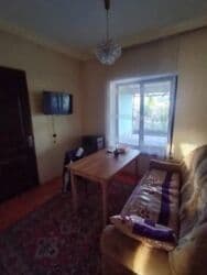 sumqayit 12 mkr kiraye evler: Merdekanda gözel yerde 4 sotda 4 otaqlı ev satılır qazı, ışıqı, suyu — 19