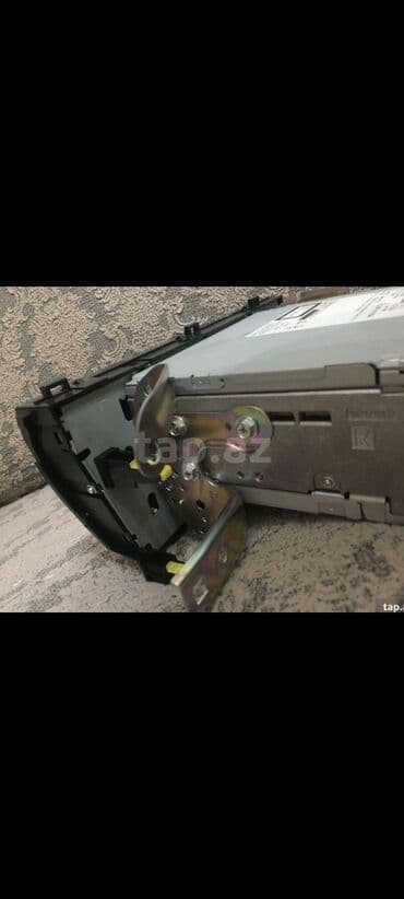 GPS naviqatorlar: Maqnitofonlar — 3