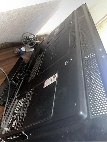 televizor iptv: Televizor LG LCD 32" — 2