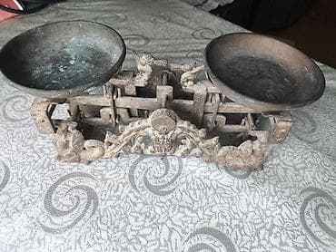 Ticarət tərəziləri: Antik ikiqablı mexaniki tərəzi - Material: tökmə metal gövdə və metal — 2