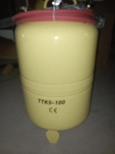 konteyner satilir: TTKS-100 markalı cihaz – CE sertifikatlı, üst hissəsində sıx qapanan — 1