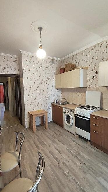 Mənzillər: Satılır 2 otaqlı yeni tikili 60 m², Şah İsmayıl Xətai m. Kateqoriya — 9
