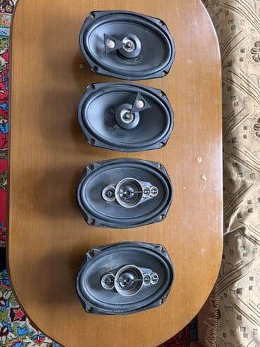 w202 polka: Salam. Az işlənib. 2 ədəd JBL, 2 ədəd Pioneer. Qiymətdə razılaşmaq — 2