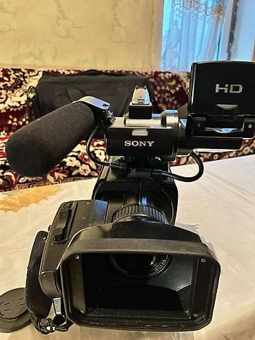 Fotokameralar: Sony HXR-MC1500 peşəkar video-kamera Xüsusiyyətlər: - Full HD çəkiliş — 2