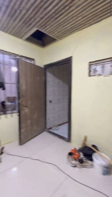 30 mine evler: 3 otaqlı, 70 kv. m, Orta təmir — 5