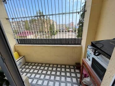 ipotekada olan evlerin satisi: Yeni Yasamal, 3 otaqlı, Yeni tikili, m. İnşaatçılar, 93 kv. m — 9