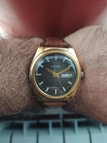 smart 2030 c003: İşlənmiş, Qol saatı, rəng - Qızılı — 1