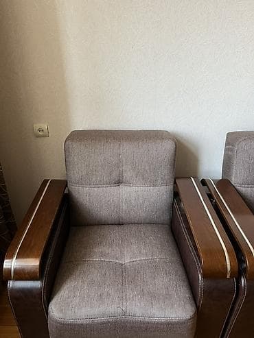 2 divan: İşlənmiş, Divan, 2 kreslo, Bazalı, Açılan — 4