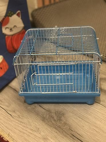 toplan: Quş qəfəsi – kiçik ölçü - Rəng: açıq mavi plastmas altlıq, ağ-mavi — 2