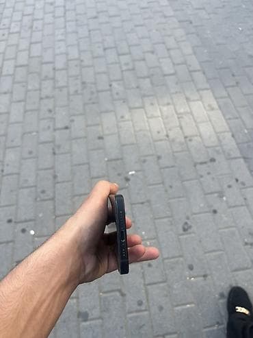 apple 13 pro adapter: IPhone 13, Qara — 4