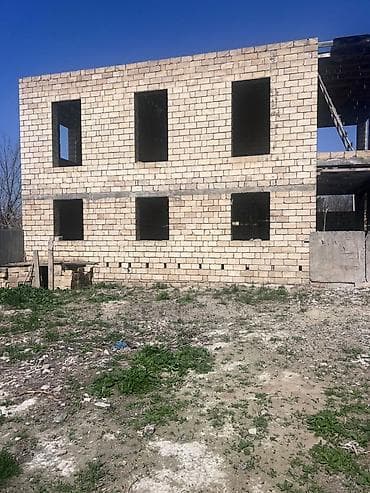 8 otaq, 200 kv. m, Kredit yoxdur, Təmirsiz