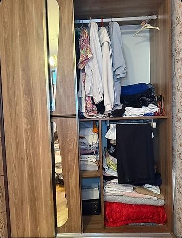 skaf: Sürgülü qapılı geyim dolabı, yaxşı vəziyyətdədir. - Material: ağac — 3